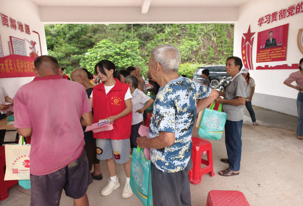 30fef201-5f61-421e-8811-70e4298855c5