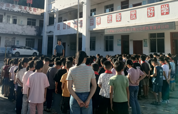 7e6a0428-c458-4557-a44b-19d59aff4511