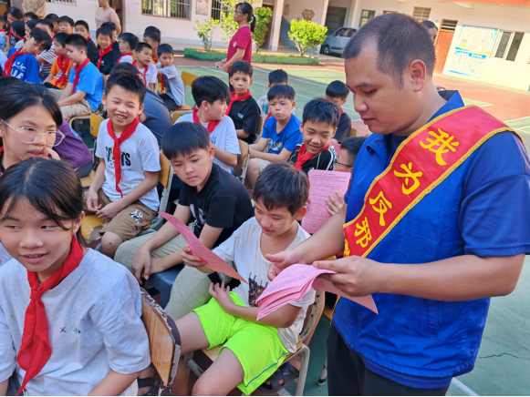 37a04fcb-92a0-4b5d-a004-cfbfd0498e41