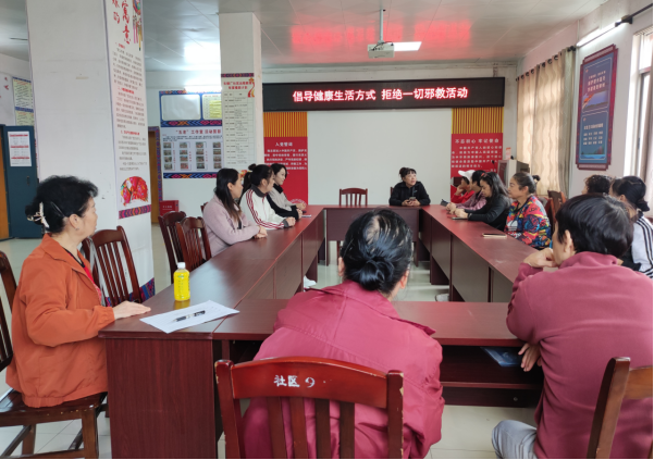 8e41bac6-d917-4d40-b835-72f7beff4e3f