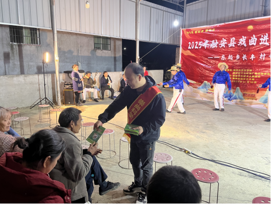 ec552b9b-30d1-4139-ba80-8b414aa7d494