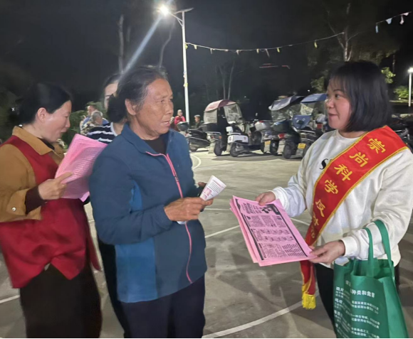 5b0cfcd8-68a8-462f-bbeb-60def1b94376