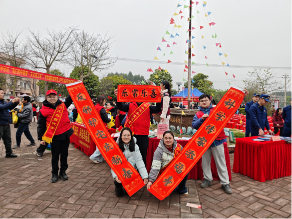 784bdfe3-3ab7-4849-858b-9d296b820f20