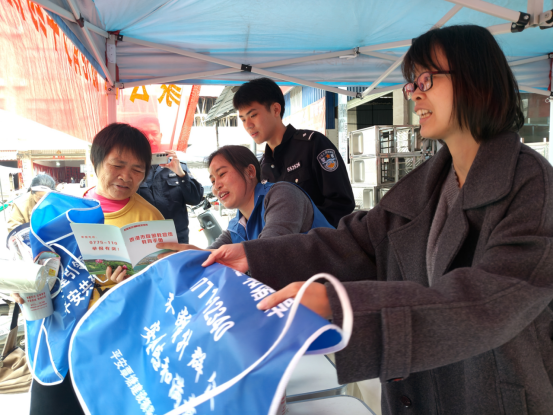 14286b2a-9038-4a32-9003-59ef43a705fc