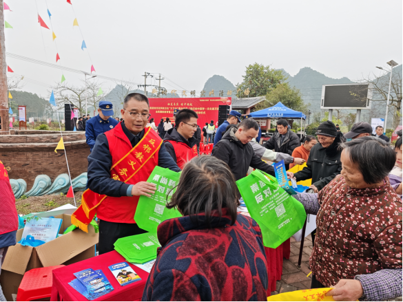 62683d10-7f93-4bb0-9300-889b0bca9d68