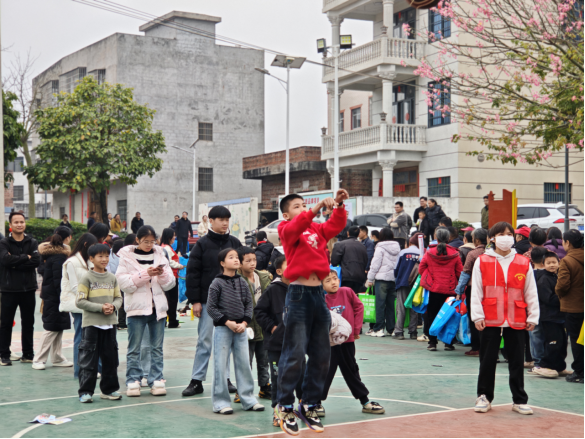 f3eca034-ba80-4911-a5fd-52f5e452e17f