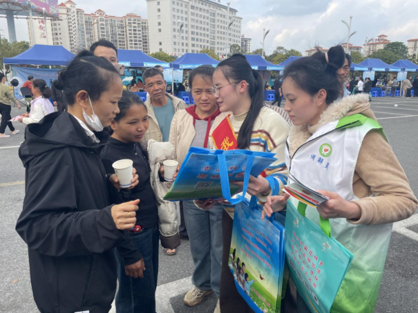 6ed54a86-8528-48c5-81c2-441c8b6f2322