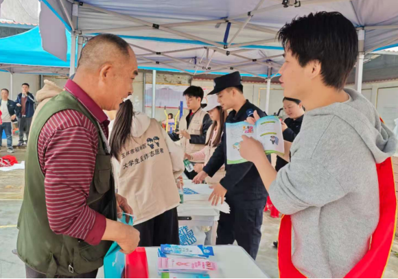 8e210c90-2535-4906-ab2e-3ac7904fb1c8