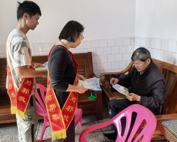 b2028702-d12c-4648-af2f-6e9aca86ef28 b2028702-d12c-4648-af2f-6e9aca86ef28