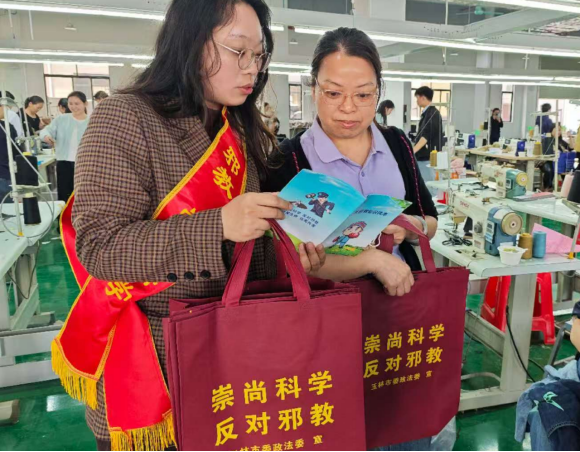 9a884047-0649-4ca2-acd5-49e71b57f52c