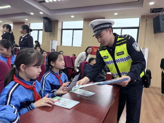 291f340a-48b6-4507-85ec-8daf609219f3