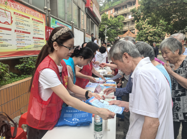 梧州市万秀区城北街道筑牢“双防线”